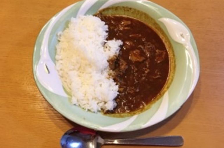 牛すじカレー