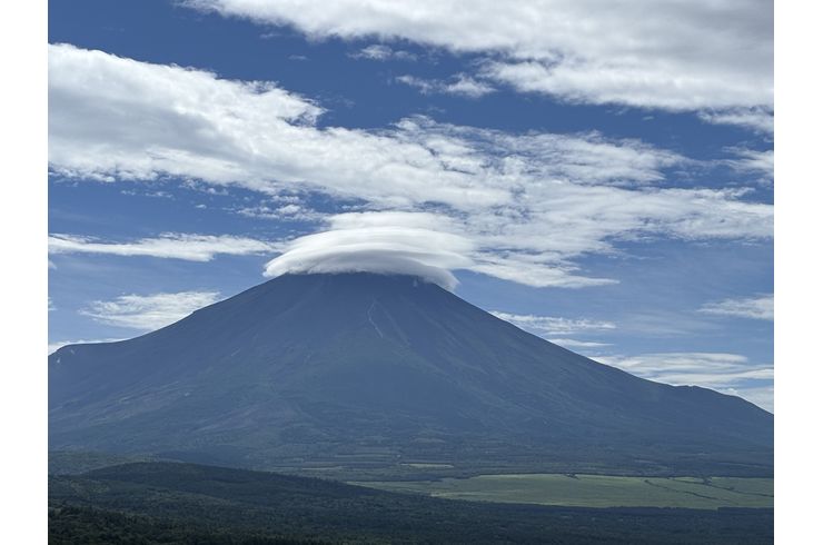 富士山笠雲