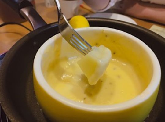 チーズフォンデュ